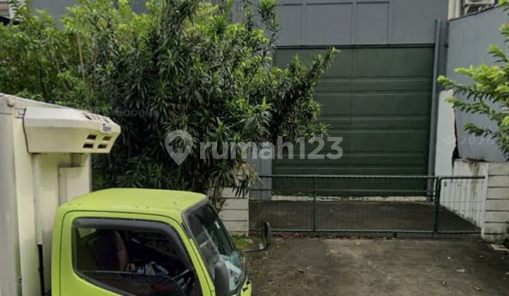 For rent: Warehouse in BSD Taman Tekno – Spacious, direct container access.