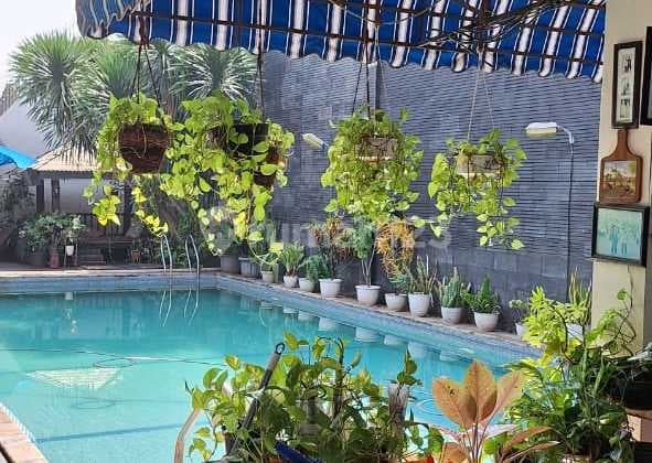 Rumah Villa Ada Pool Tebet Jaksel 9Kt Asri Luas