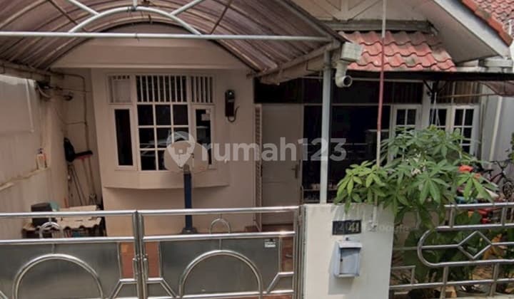 Disewakan Rumah Permata Buana 5kt