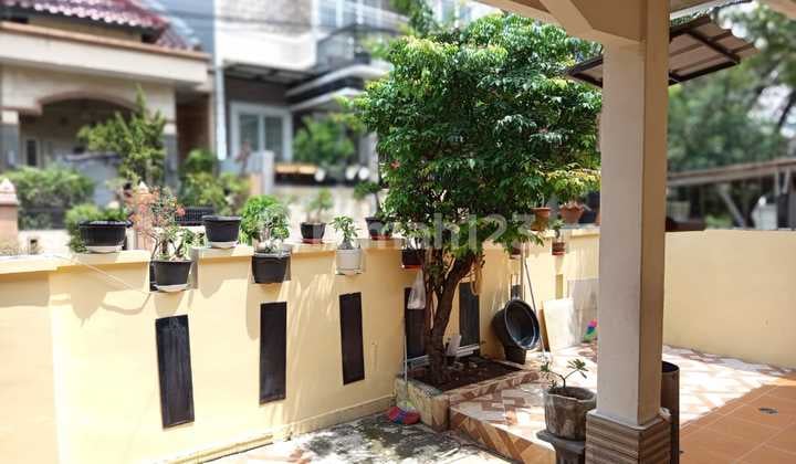 Jual B U Rumah Lt150 2Lt Ruas 2Mobil Bagus Terawat