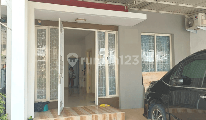 Disewakan Rumah 2lt 6x15 3+1kt Greenlake City Sdh Ac Dan Renov