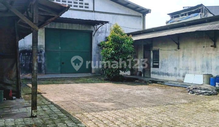 Disewakan Gudang Mandiri Hadap Jalan Utama Cipondoh 40" Lancar