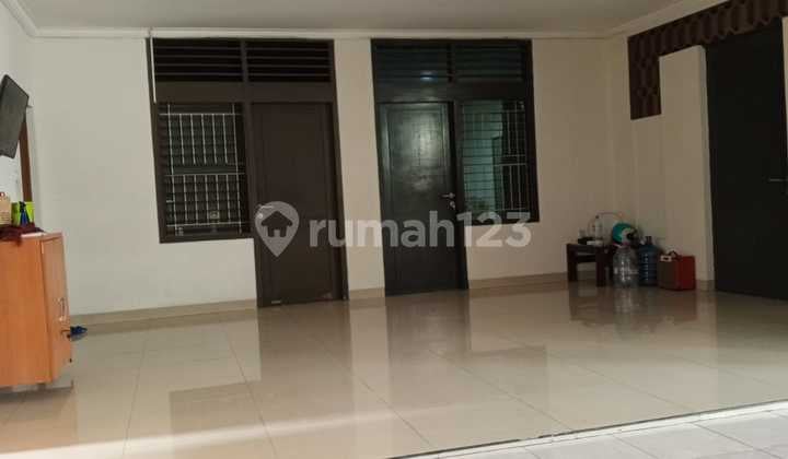 For Sale: Sturdy, Well-Maintained House in an Elite and Quiet Location in Menteng, Central Jakarta