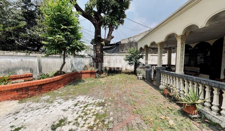 Dijual Rumah Cocok untuk Usaha Area Kramat Jati Jakarta Timur