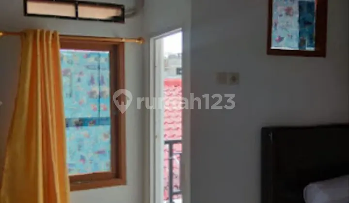 Dijual Cepat Kostan dan Kontrakan Aktif Strategis Dekat Kuliner dan Fasilistas Umum di Mampang Prapatan Jakarta Selatan