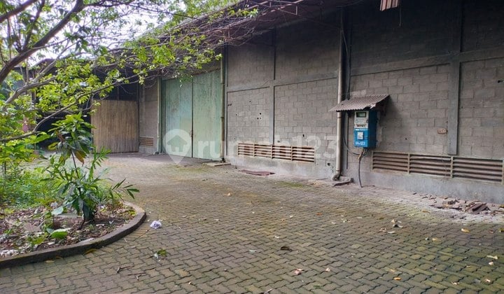 Dijual Cepat Gundang Luas Siap Huni di Pasar Rebo Jakarta Timur