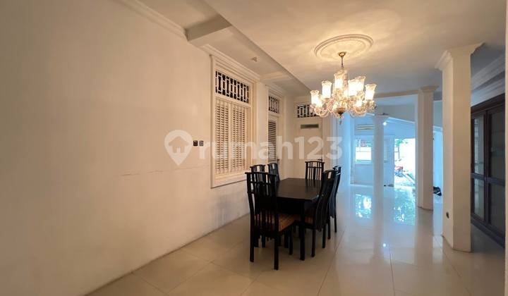 Rumah Terawat Disewakan Area Menteng Jakarta Pusat