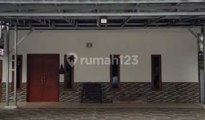 Rumah dan Kostan Dijual Dekat Jalan Raya bisa untuk Perkantoran Area Menteng Jakarta Pusat