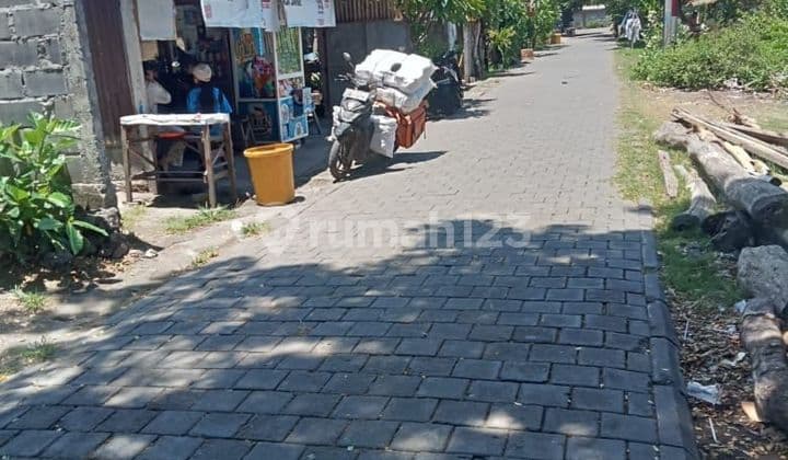 PASTI CLOSING DI JUAL TANAH BONUS BANGUNAN LOKASI BATUR SARI SANUR DENPASAR SELATAN