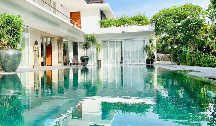 Certainly Closing For Sale Luxury Villa Location Story Mas Tumbak Bayuh Canggu North Kuta Badung