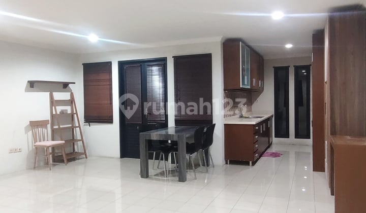 Sewa Rumah Semi Furnish Dekat Upi di Sersan Bajuri