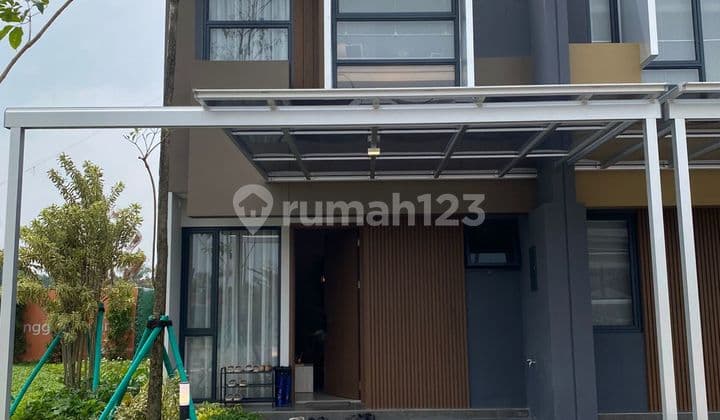 Rumah Simple Minimalis di Tengah Kota BSD Cocok Untuk Pasutri Baru