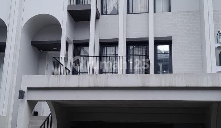 For Rent House in Aether Greenwich BSD Free AC All Rooms