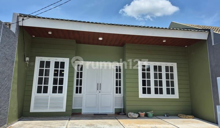Dijual Rumah Cantik Siap Huni Lingkungan Adem dan Asri di Griyaloka BSD