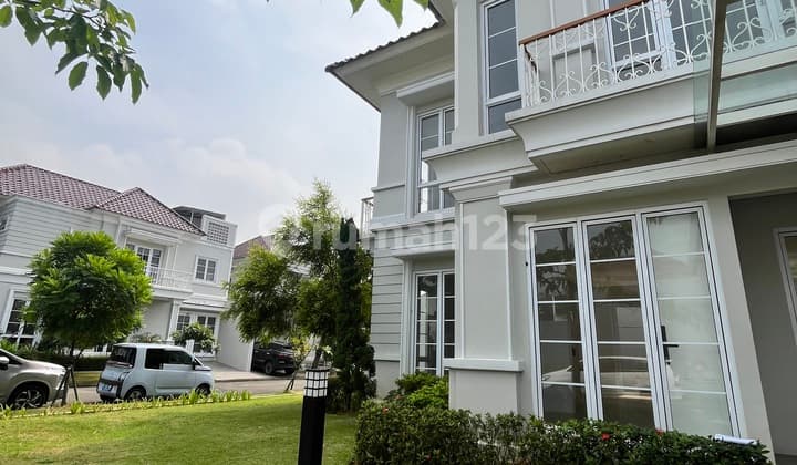Rumah Granada Menaggio Baru 287M Hoek Gading Serpong