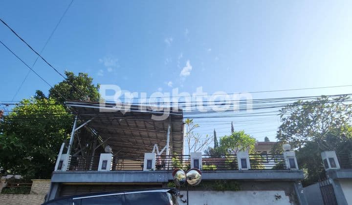 rumah tua diutara bandung dgn view city light