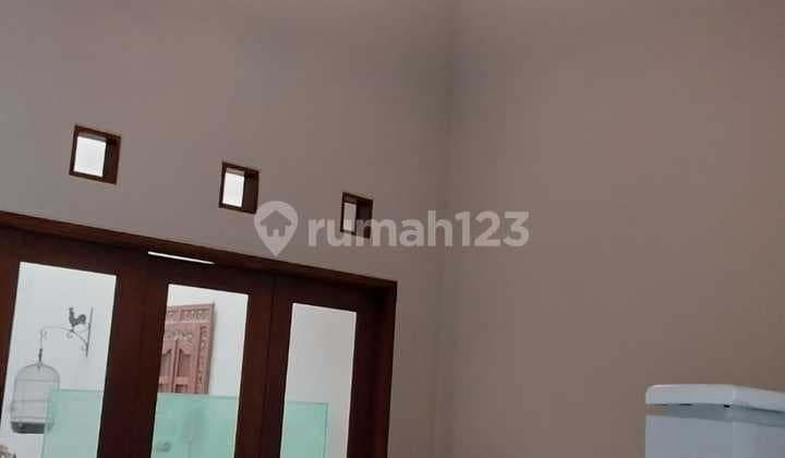 Dijual Murah. Rumah Bagus. Sapphire. Phg. Gading Serpong. Shm. Tenggara. Harga Kompetitif. Rapi. Siap Huni. Ada Pagar.