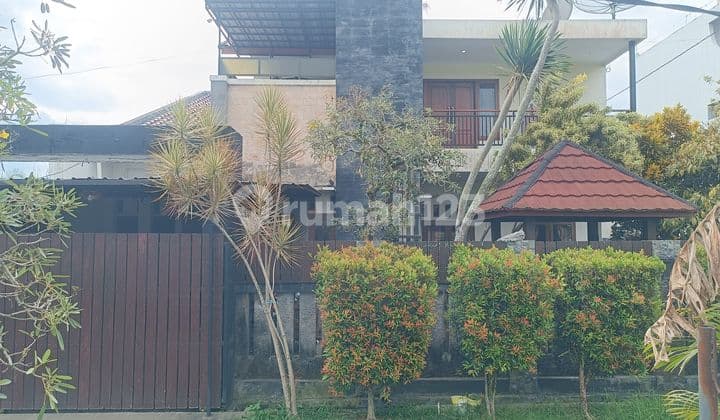 Dijual Rumah Full Furnished di Salatiga Semua Kusen & Pintu Full Jati
