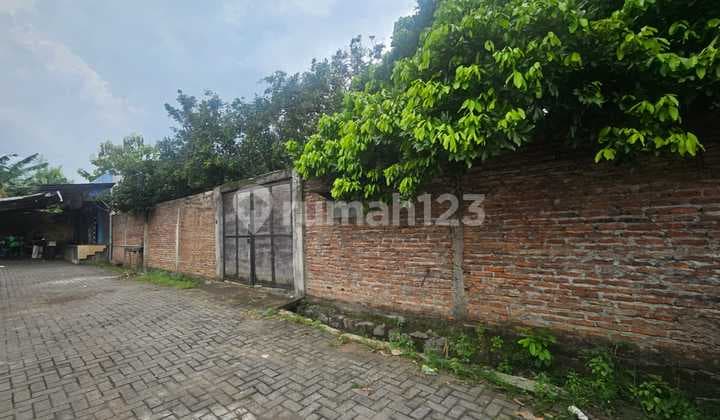 Tanah Pinggir Jalan Raya Daerah Tembalang Semarang