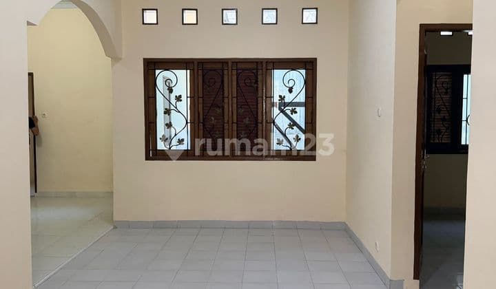 Disewakan Cepat Rumah Komplek Tasbih 2 Baru Siap Renovasi