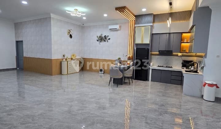 For Rent: Nice Villa in Lewisville Complex, Krakatau Area