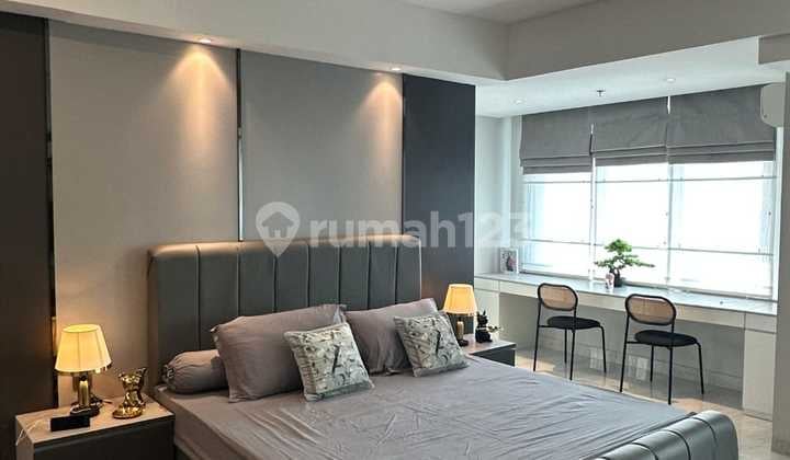 Disewakan Mewah Condominium Manhattan Full Furnish Daerah Sunggal
