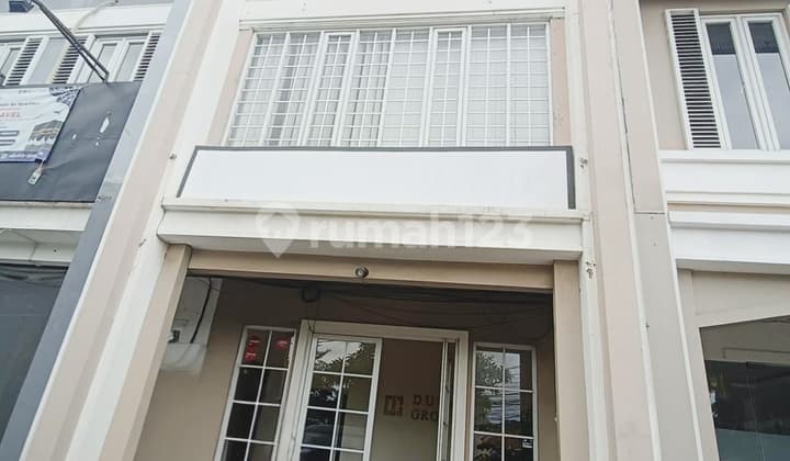 Investasi Cerdas, Ruko Siap Usaha 3 Lantai! Lokasi Premium di Lebak Bulus