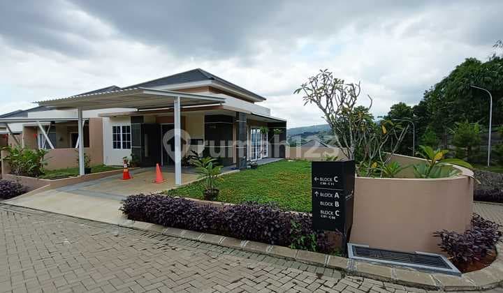 Rumah Khusus Lansia Dengan Komplek Perumahan Yg Didukung Sarana Untuk Para Lansia