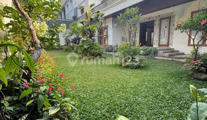 For Sale Rumah Design Tropical di Lebak Bulus Jakarta Selatan