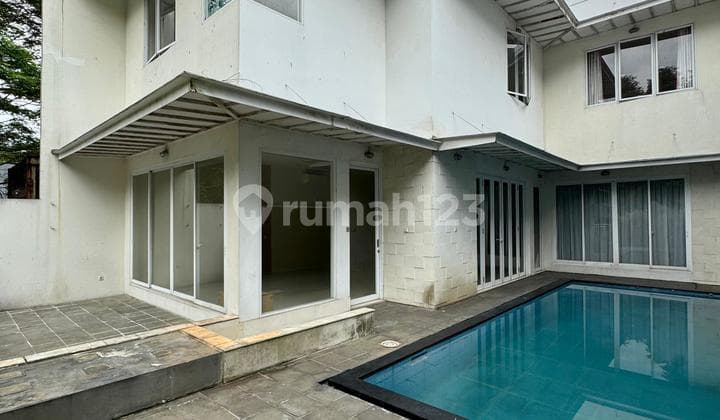 Ready-to-Occupy 3-Story Townhouse for Sale in Lebak Bulus, South Jakarta