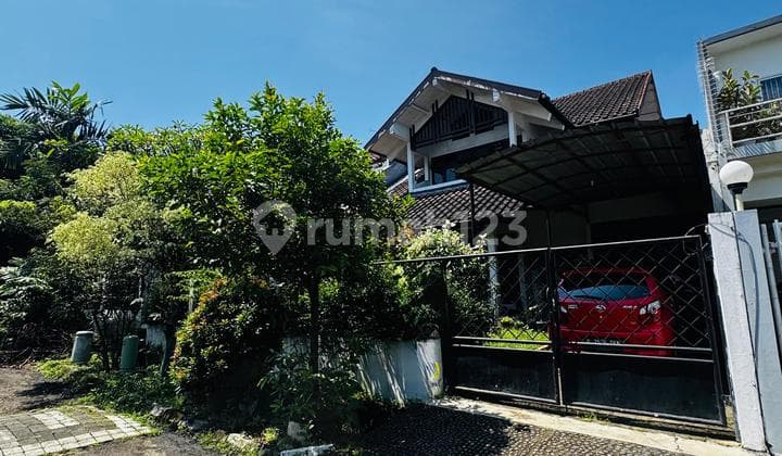 Dijual Rumah 2 Lantai Strategis Dekat MRT Fatmawati di Lebak Bulus