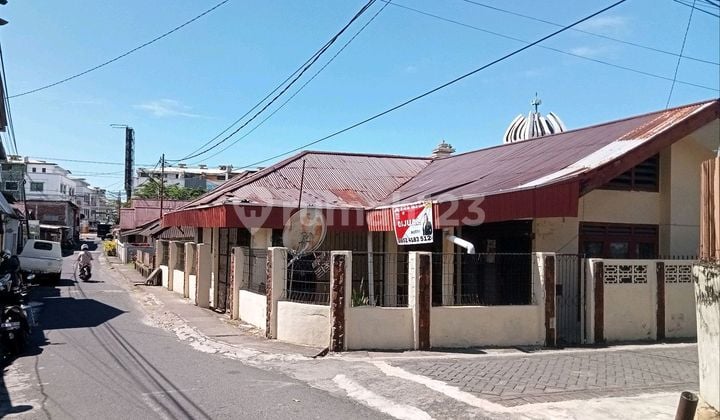 SHM Land for Sale at Jl. Samratulangi 17