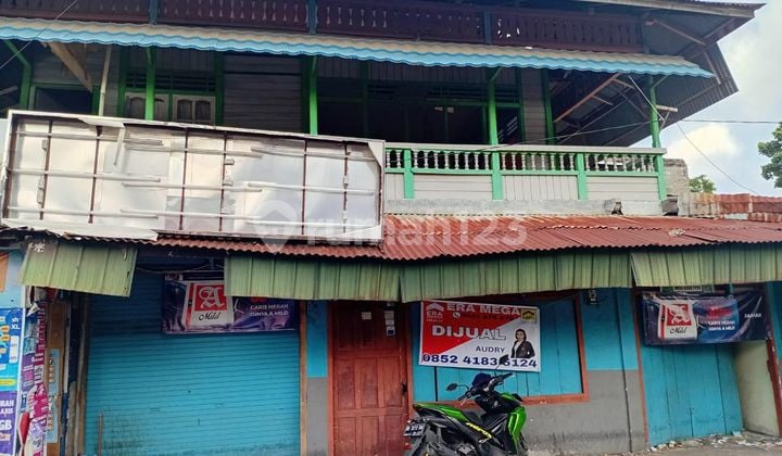 Di Jual Rumah Tua SHM