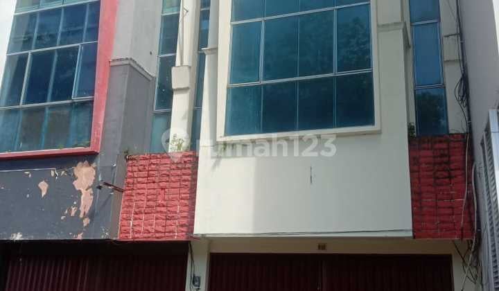 Di Sewakan Ruko Bahu Mall Hadap Pantai