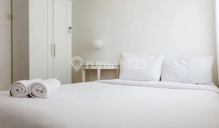 For Sale Pancoran Riverside Apartment, 2BR Furnished, nice