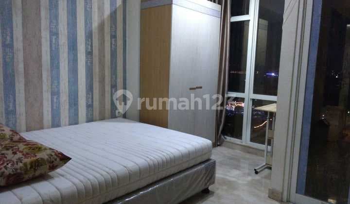 Di Sewakan Apartemen Menteng Park, Studio, furnish, Free IPL dan Parkir