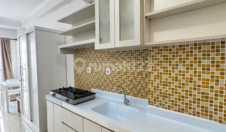 Di Sewakan Apartemen Signature Park Grande, Studio, Furnish,Incl IPL