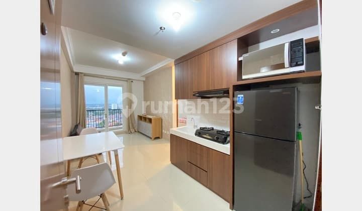 Di Jual Apartemen Signature Park Grande, 2BR, Semi Furnished