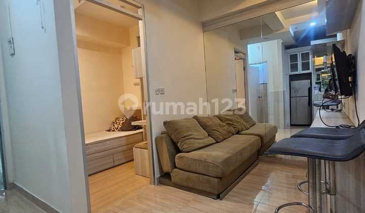 For Rent Menteng Square Apartment, 2BR, Nice