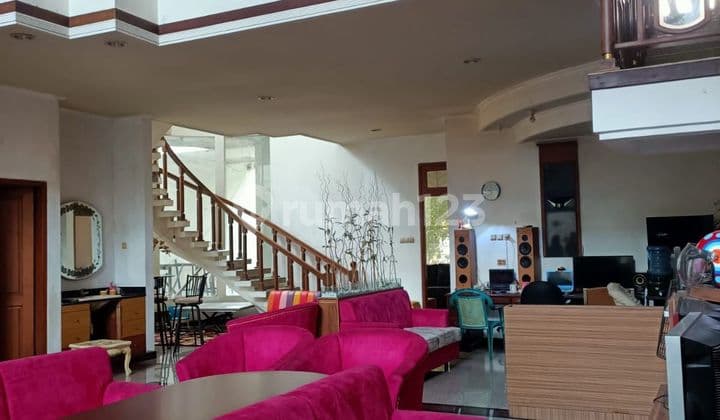 Dijual Komersial Area Jalan Untung Suropati Surabaya