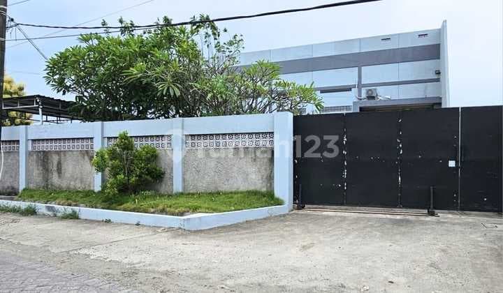 Warehouse for Sale Ready to Use Strategic Location Menganti Gresik