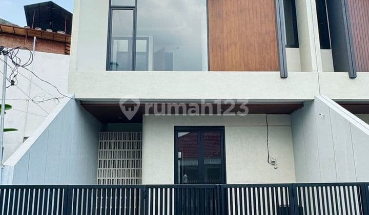 Dijual Rumah Baru Gress Modern Minimalis Klampis Surabaya SHM Rumah