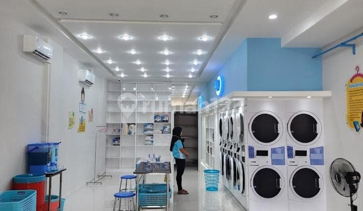 For Sale: 3-Story Ruko on Raya Bukit Darmo, Commercial Area