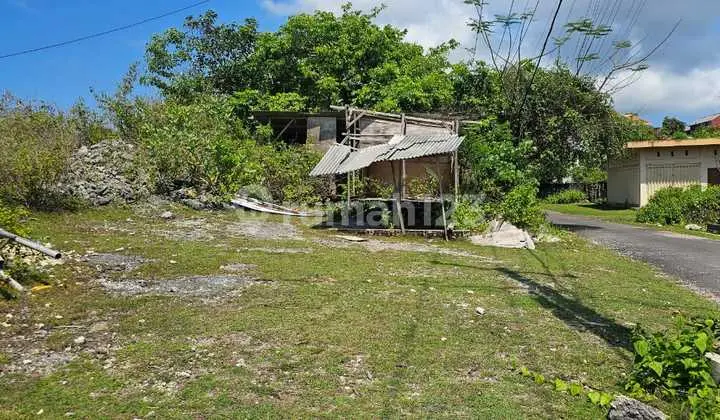 Strategic Land in Villa Neighborhood Near Jimbaran Center