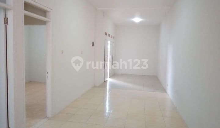 Rumah Siap Huni Full Renovasi Di Metland Transyogi