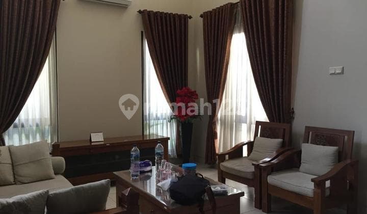 Rumah 2 Lantai Bagus Dekat Mall di Kompleks Perumahan Kota Wisata Cibubur