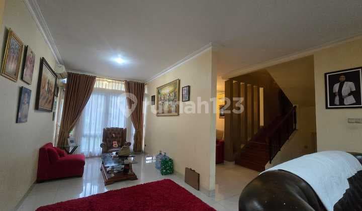 Rumah Bagus di Cluster Tengah Komplek Perumahan Kota Wisata Cibubur