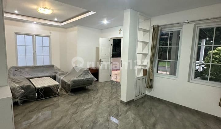 Rumah Bagus Furnished Ada Kolam Renang Di Kota Wisata