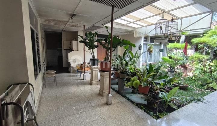 Rumah Luas Strategis bisa untuk Usaha di Mainroad Pajajaran