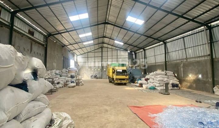 Gudang Siap Pakai di Margasih Dekat Tol Tki V Bandung